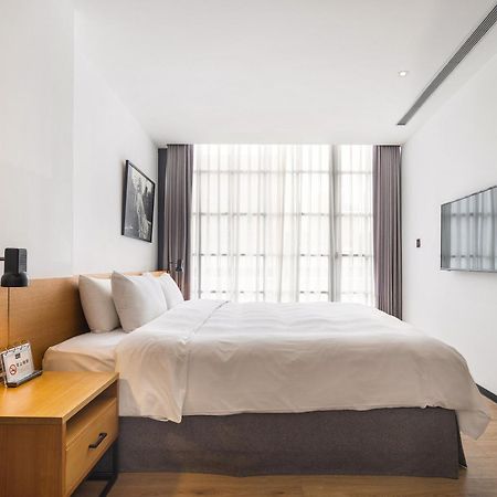 Bluesky Hotel Taichung Luaran gambar