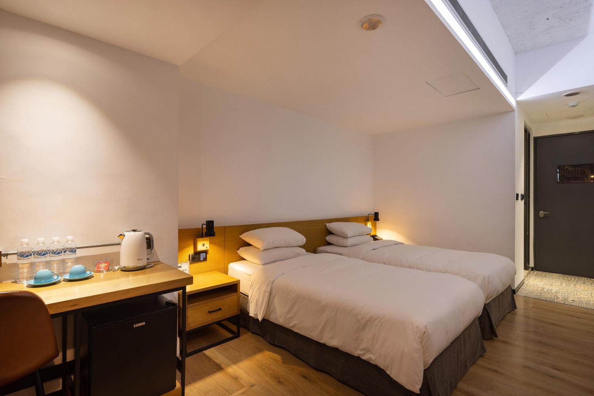 Bluesky Hotel Taichung Luaran gambar