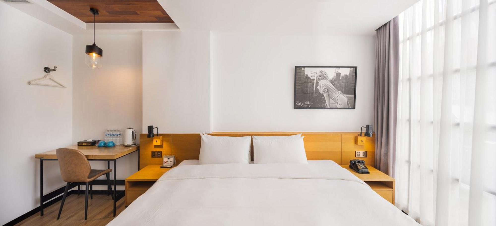 Bluesky Hotel Taichung Luaran gambar