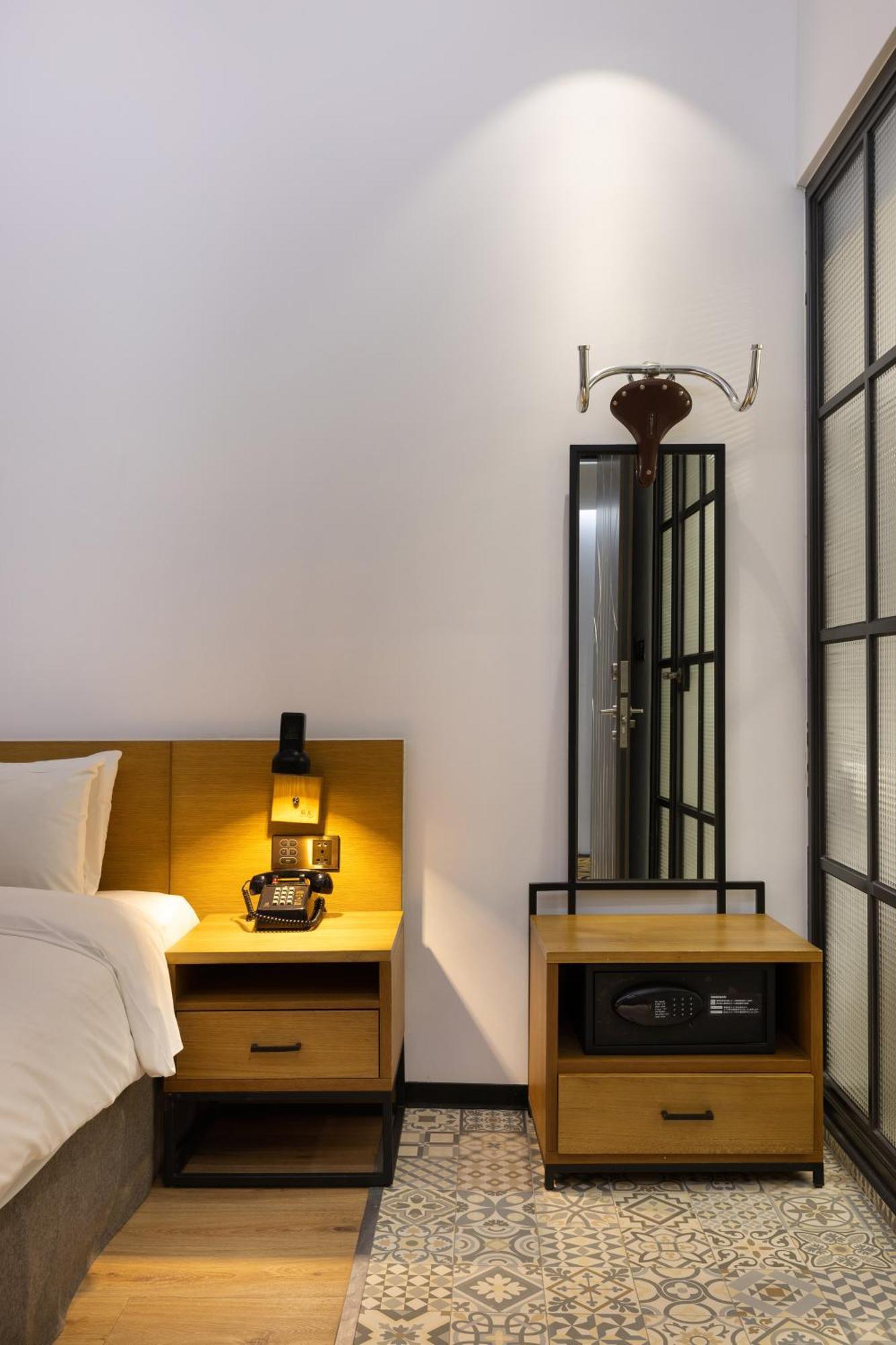 Bluesky Hotel Taichung Luaran gambar