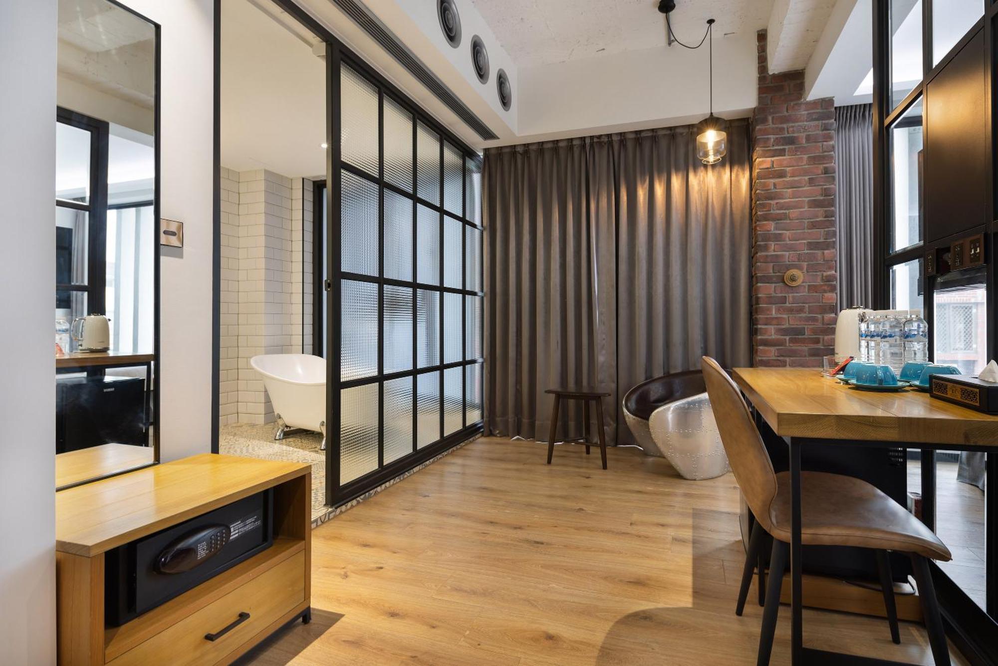 Bluesky Hotel Taichung Luaran gambar